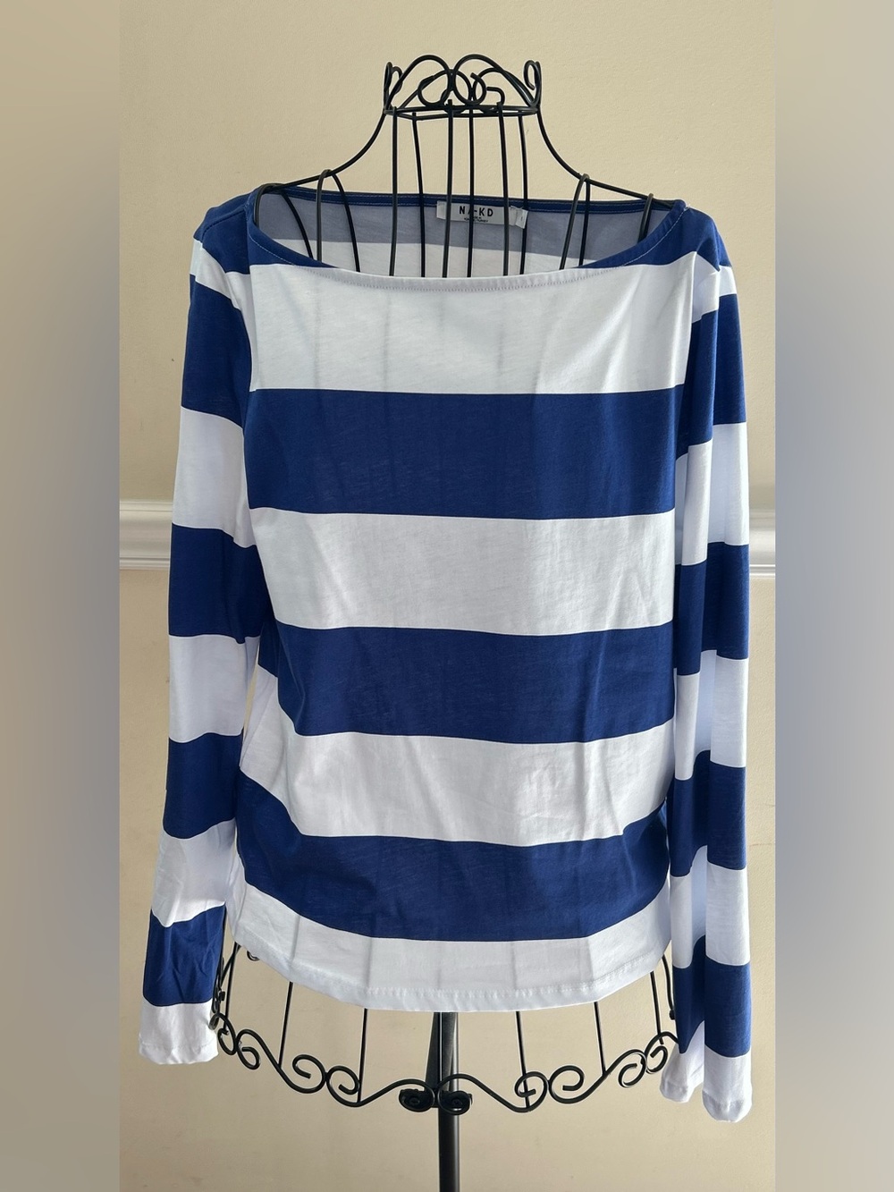 NWOT Na-kd 100% Cotton Boat Neck Long Sleeve Tee